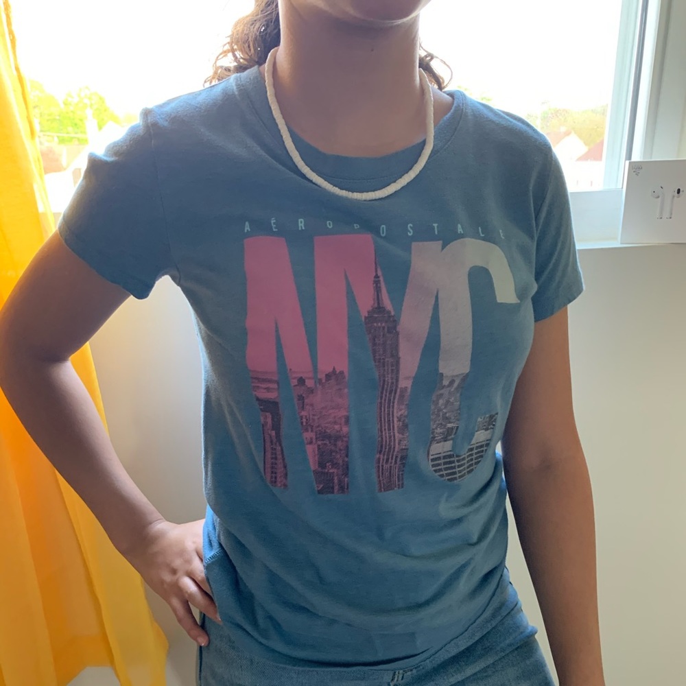 nyc blue graphic tee!